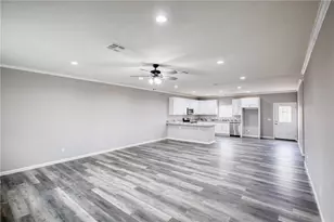 10185 S Jamaica Dr, Mohave Valley, AZ 86440 - Photo 9