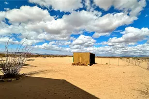 6119 W Chino Dr, Golden Valley, AZ 86413 - Photo 33