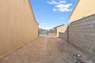 2207 E Hayden Way, Fort Mohave, AZ 86426 - Photo 41