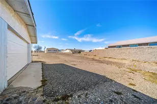 1684 Monte Vista Dr, Bullhead City, AZ 86442 - Photo 27