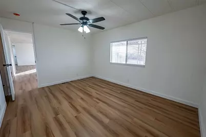 4275 W Abrigo Drive, Golden Valley, AZ 86413 - Photo 15