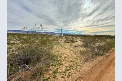 6766 N Stewart Mountain Road, Golden Valley, AZ 86413 - Photo 27