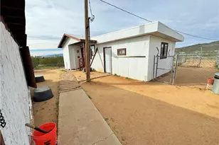 6766 N Stewart Mountain Rd, Golden Valley, AZ 86413 - Photo 9