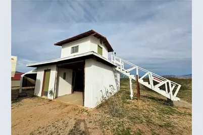 6766 N Stewart Mountain Road, Golden Valley, AZ 86413 - Photo 11