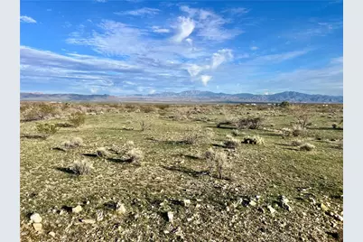 2884 S Naco Road, Golden Valley, AZ 86413 - Photo 9