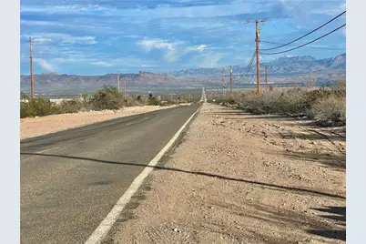 2884 S Naco Road, Golden Valley, AZ 86413 - Photo 13