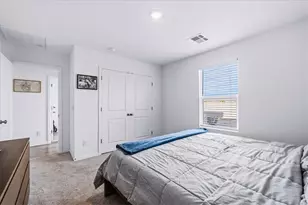 2431 Tapatio Dr, Bullhead City, AZ 86442 - Photo 15