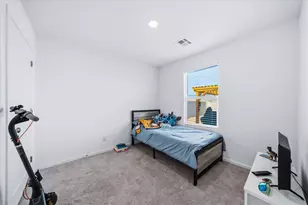 2431 Tapatio Dr, Bullhead City, AZ 86442 - Photo 19