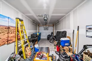 2431 Tapatio Dr, Bullhead City, AZ 86442 - Photo 27