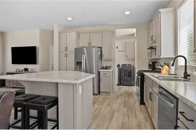 18205 E Globe Willow Drive, Kingman, AZ 86401 - Photo 5