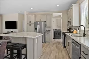 18205 E Globe Willow Dr, Kingman, AZ 86401 - Photo 5