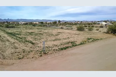 Lot 1 306-59-043 S San Pedro Road, Golden Valley, AZ 86413 - Photo 9