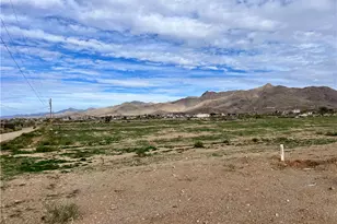 106A W Shipp Dr, Golden Valley, AZ 86413 - Photo 1