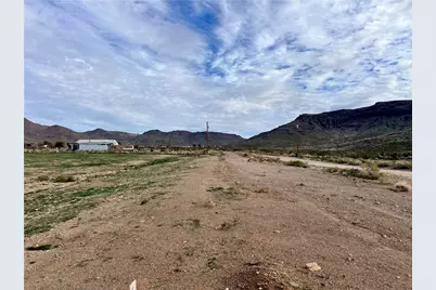 106B W Shipp Drive, Golden Valley, AZ 86413 - Photo 5