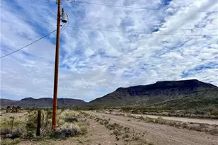 106B W Shipp Dr, Golden Valley, AZ 86413 - Photo 1