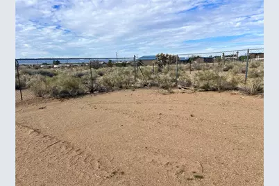 306-36-005N W Abrigo Drive, Golden Valley, AZ 86413 - Photo 13