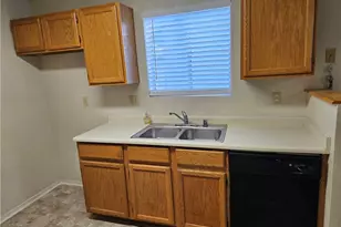 813 Gemstone Ave, Bullhead City, AZ 86442 - Photo 7