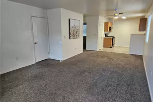 813 Gemstone Ave, Bullhead City, AZ 86442 - Photo 3