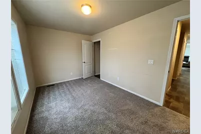 2390 E Devlin Avenue, Kingman, AZ 86409 - Photo 13