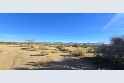 6202 Shipp Drive, Golden Valley, AZ 86413 - Photo 9