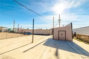 310 E Oak St, Kingman, AZ 86401 - Photo 37