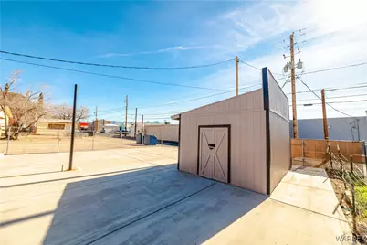 310 E Oak Street, Kingman, AZ 86401 - Photo 29