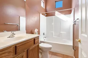 1081 Desert Marigold Cir, Bullhead City, AZ 86429 - Photo 13