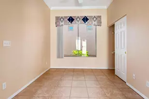 1081 Desert Marigold Cir, Bullhead City, AZ 86429 - Photo 9
