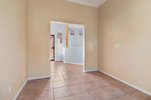 1081 Desert Marigold Cir, Bullhead City, AZ 86429 - Photo 9