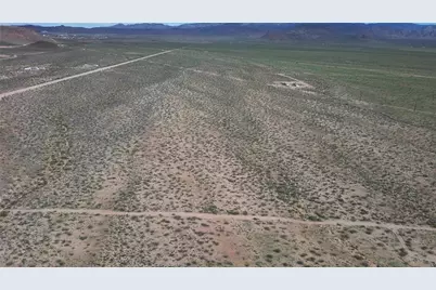 Lot 16 S1/2 S Tampico Road, Golden Valley, AZ 86413 - Photo 17