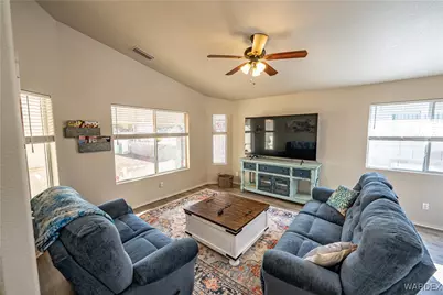 1953 Club Avenue, Kingman, AZ 86401 - Photo 5
