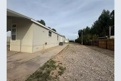 10044 S Kent Road, Mohave Valley, AZ 86440 - Photo 21