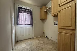 10044 S Kent Rd, Mohave Valley, AZ 86440 - Photo 15