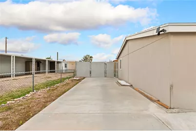 5504 S Topaz St Street, Fort Mohave, AZ 86426 - Photo 5