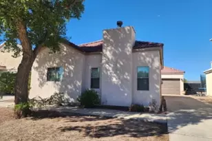 2411 Stonebridge Dr, Bullhead City, AZ 86442 - Photo 1