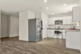 5561 S Glacier Creek Rd, Fort Mohave, AZ 86426 - Photo 7