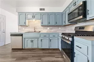 1955 Motor Ave, Kingman, AZ 86401 - Photo 9