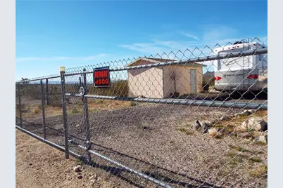 17305 N Lost Mine Drive, Dolan Springs, AZ 86441 - Photo 3