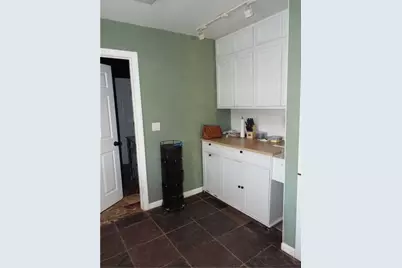 17305 N Lost Mine Drive, Dolan Springs, AZ 86441 - Photo 11