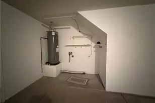 331 Phyllis Dr, Bullhead City, AZ 86429 - Photo 17