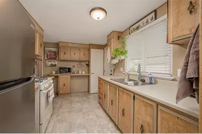 587 Citrus Street, Bullhead City, AZ 86442 - Photo 41