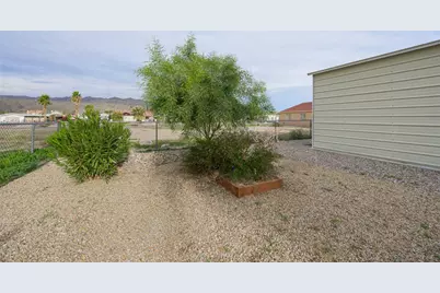587 Citrus Street, Bullhead City, AZ 86442 - Photo 17