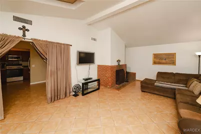 3592 W Agua Fria Drive, Golden Valley, AZ 86413 - Photo 13