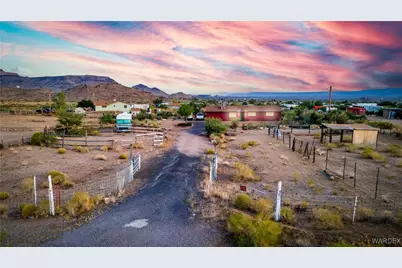 3592 W Agua Fria Drive, Golden Valley, AZ 86413 - Photo 1