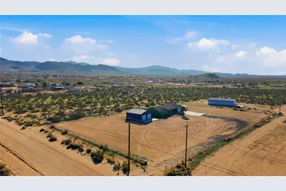 4670 W Shipp Drive, Golden Valley, AZ 86413 - Photo 11