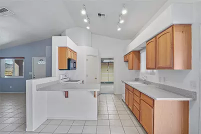 10106 N Concho Drive, Kingman, AZ 86401 - Photo 11