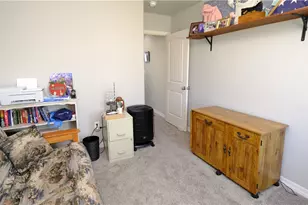 442 S Los Cabos Ln, Golden Valley, AZ 86413 - Photo 19