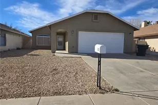 3671 N Burbank St, Kingman, AZ 86409 - Photo 1