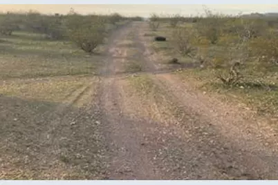 3384 S Zircon Road, Golden Valley, AZ 86413 - Photo 9