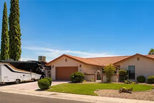985 Country Club Dr, Kingman, AZ 86401 - Photo 1